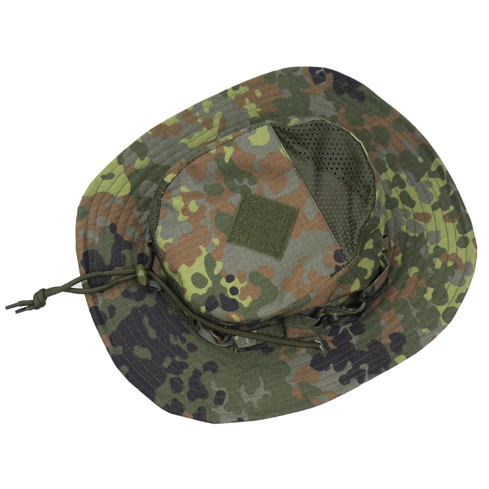 Camouflage Enthusiasts Square Pocket Camo