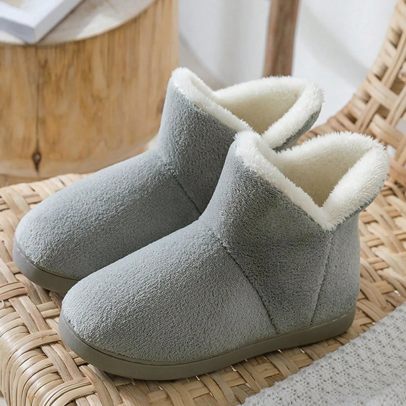 2024 Winter Warm Shoes Woman